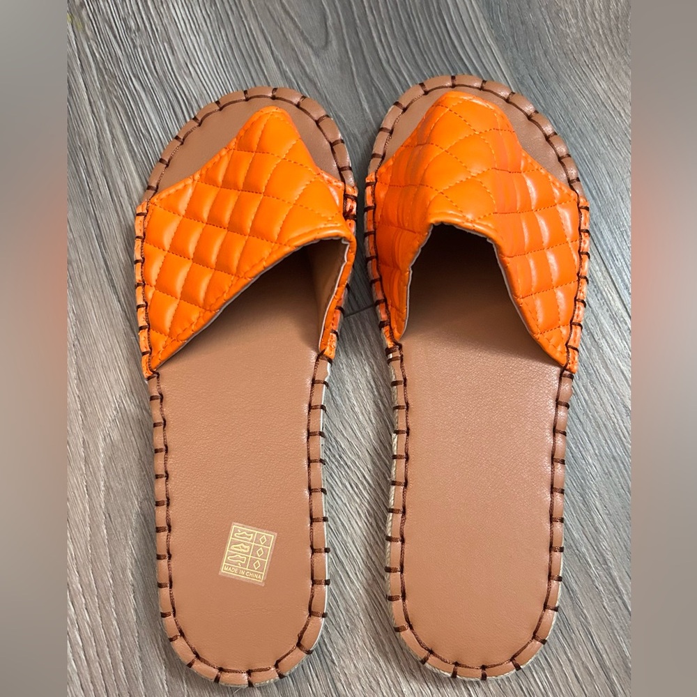 Women’s sandals